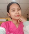 Ticha 27 ans Amnat Charoen Thaïlande