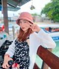 Chariya 33 ans Bangkon Thaïlande