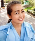 Kat 63 ans Bangkok Thaïlande