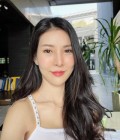 Alice 32 ans Bangkok Thaïlande