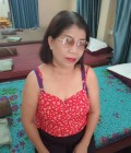 Dararat 56 ans Thai Thaïlande