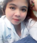 Alisa 32 Jahre Samut Sakhon Thailand