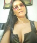 Zuzi 49 ans Chonburi Thaïlande