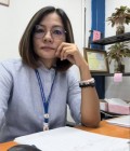 Issara  49 ans Rayong Thaïlande