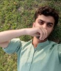 Adnan 20 ans Islamabad  Pakistan