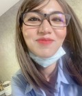 Iris 39 ans South Is Thai Thaïlande