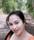 Kwan 35 Jahre Maha Sarakham Thailand