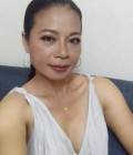 Tanittha 42 Jahre Phon Thailand