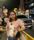 Pichy 32 ans Chiangmai Thaïlande