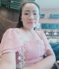 Ticha 40 ans Ubon Ratchathani Thaïlande