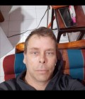 Rick 49 ans Montreal Canada