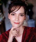 Natchura 35 ans Saraburi  Thaïlande