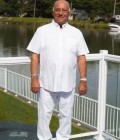 Daniel 61 years St Jean Sur Richelieu Canada