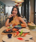 Mai 34 ans Bangkok  Thaïlande