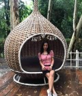 Dee 48 ans Thai Thaïlande