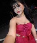 Apinya  19 ans Phuket Thaïlande