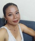 Tanittha 42 Jahre Phon Thailand