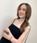 Chariya 33 ans Bangkok Thaïlande