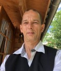 Matthias 56 ans Alsfeld  Allemagne