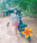 Nicha 37 ans Kalasin  Thaïlande