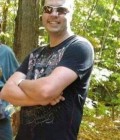 Marc 48 ans Francais  Canada