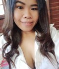 Praphasiri 32 ans Ayutthaya Thaïlande