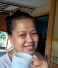 Somkid 54 ans Rayong  Thaïlande