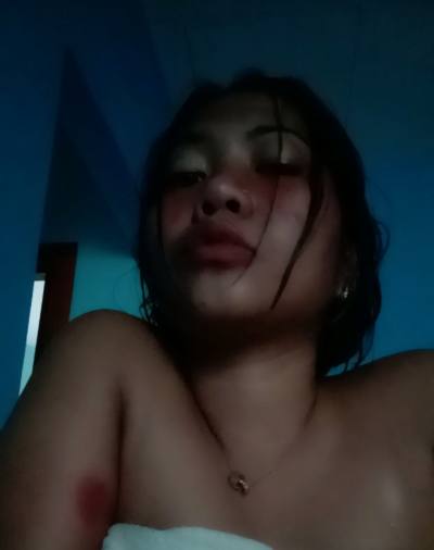 Nim 22 ans Bangkok  Thaïlande