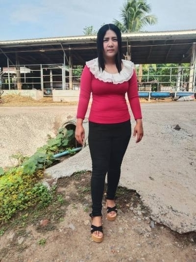 Vinny 38 ans Lopburi Thaïlande