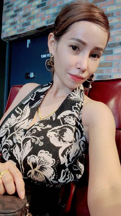 Noiy VIP 41 ans Nakhon Ratchasima Thaïlande