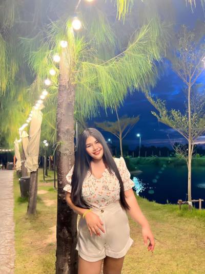 Ratana 32 ans Pattaya Thaïlande