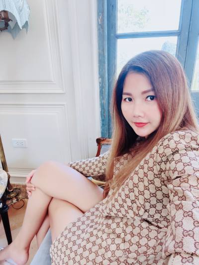 Venus 41 ans Chunburi Thaïlande