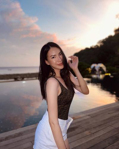 Anong 34 ans Bangkok  Thaïlande