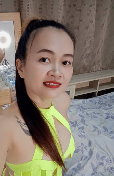 Nan 34 Jahre Pattaya  Thailand