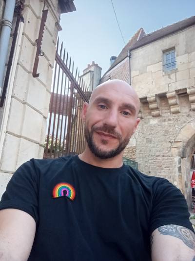 Olivier 41 ปี Semur-en-auxois  France