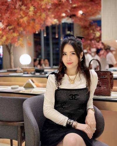 Elise 33 ans Chiang Mai Thaïlande