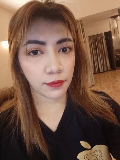 Nadia 30 ans Bangkok Thaïlande