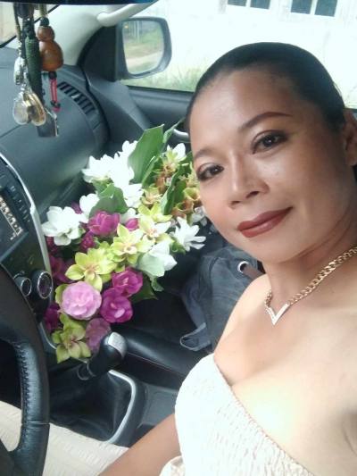 Tanittha 42 Jahre Phon Thailand