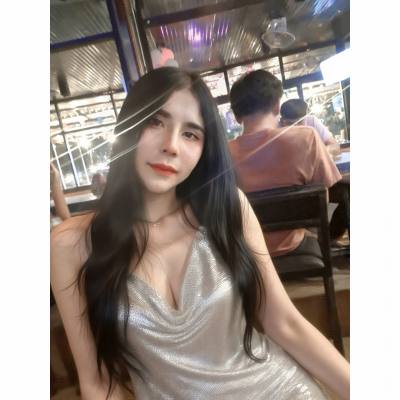 Aranya 30 ans Udon Thani  Thaïlande