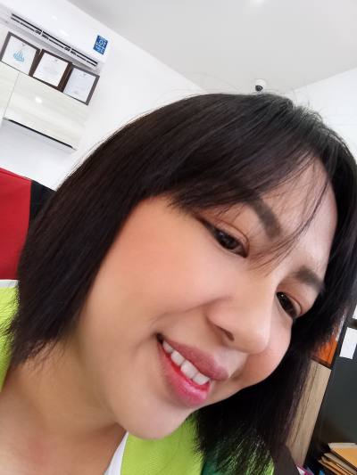 Lady 33 ans Saraburi Thaïlande