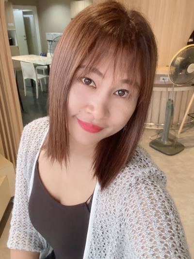 Aireen 37 ans Bangkok Thaïlande