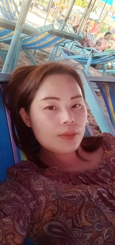 Jansri 42 ans Thai  Thaïlande