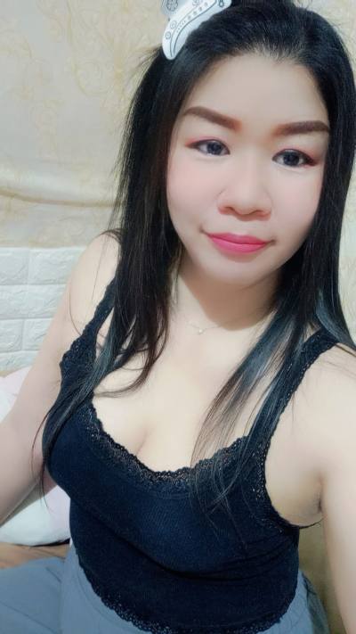 Rin 34 ans Bangkok Thaïlande