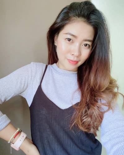 Cherry 33 ans Chiang Rai Thaïlande