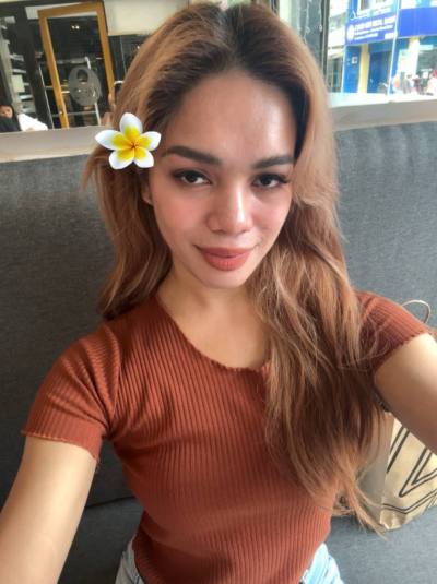 Chariya 35 ans Manila Philippines