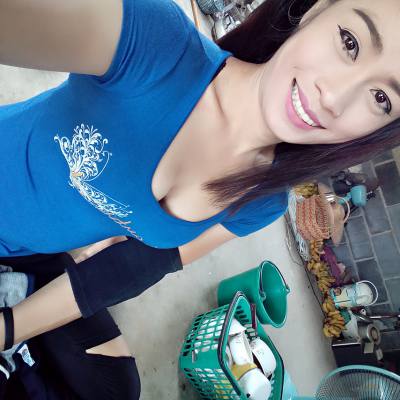 Angel aun 31 years Sisaket  Thailand