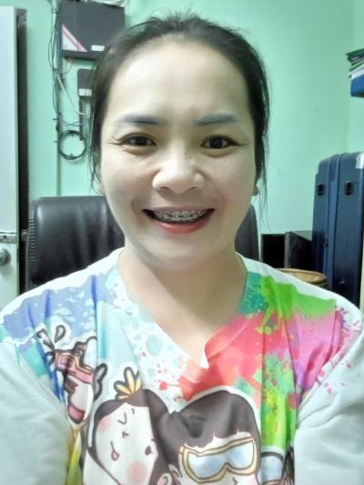 Poo 37 ans Nakhon Ratchasima  Thaïlande