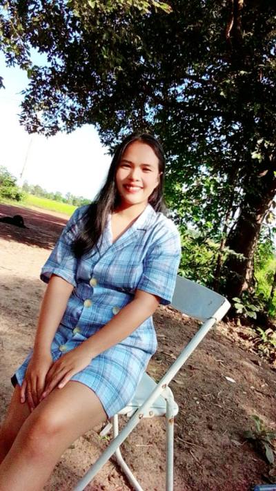 Patthamaporn 26 ans Ubonratchathani  Thaïlande Patthamaporn 26 ans Ubonratchathani  Thaïlande