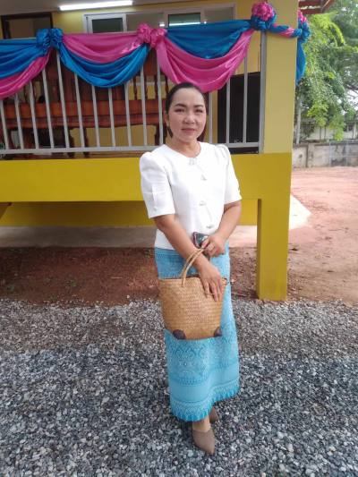 Nong 44 ans Kumpawapee  Thaïlande