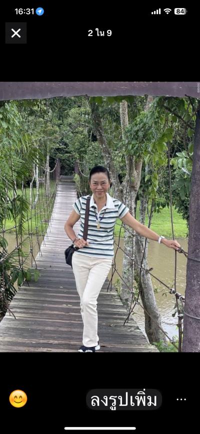 Chanya 65 ans Sattahip  Thaïlande